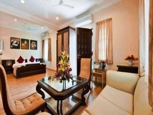 Deltin Palms Riverfront Resort 3*