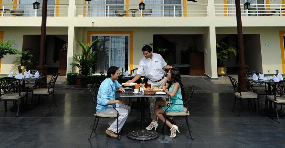 Resort Deltin Palms Riverfront 3*