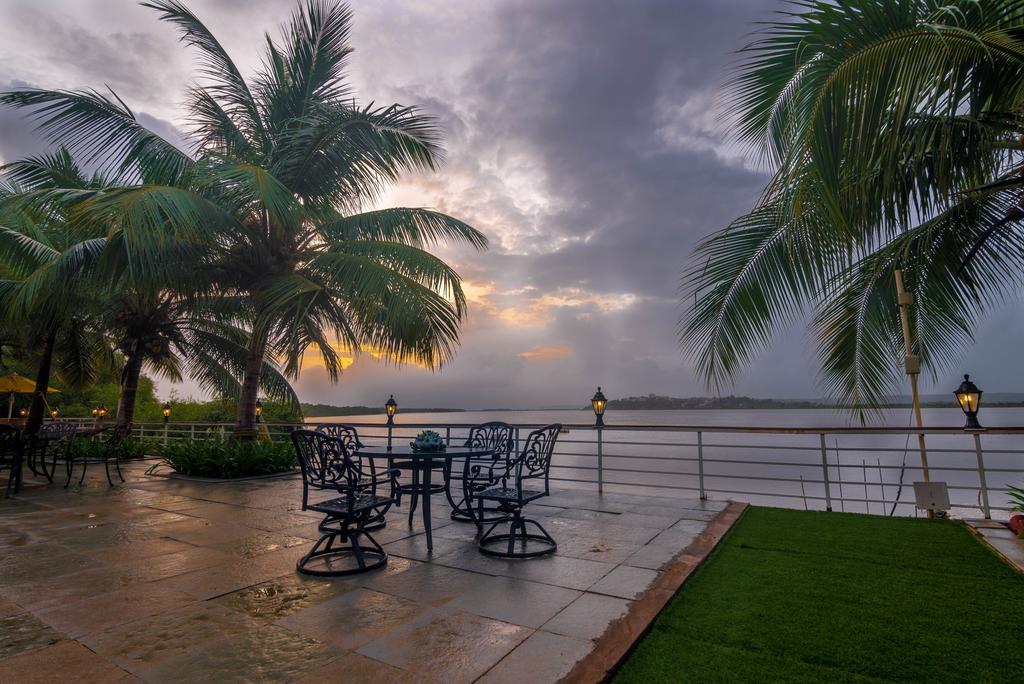 Deltin Palms Riverfront Resort Panaji