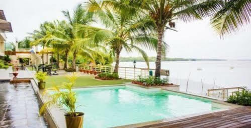 Deltin Palms Riverfront Resort 3*